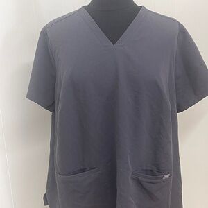 FIGS Technical Collection Women’s Scrub Top 4XL Gray V-Neck Two Pocket Medical